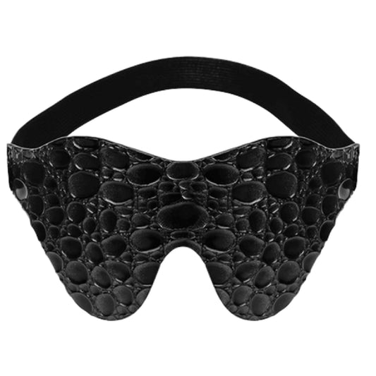 LOVE IS BLIND (Classics) (Black)