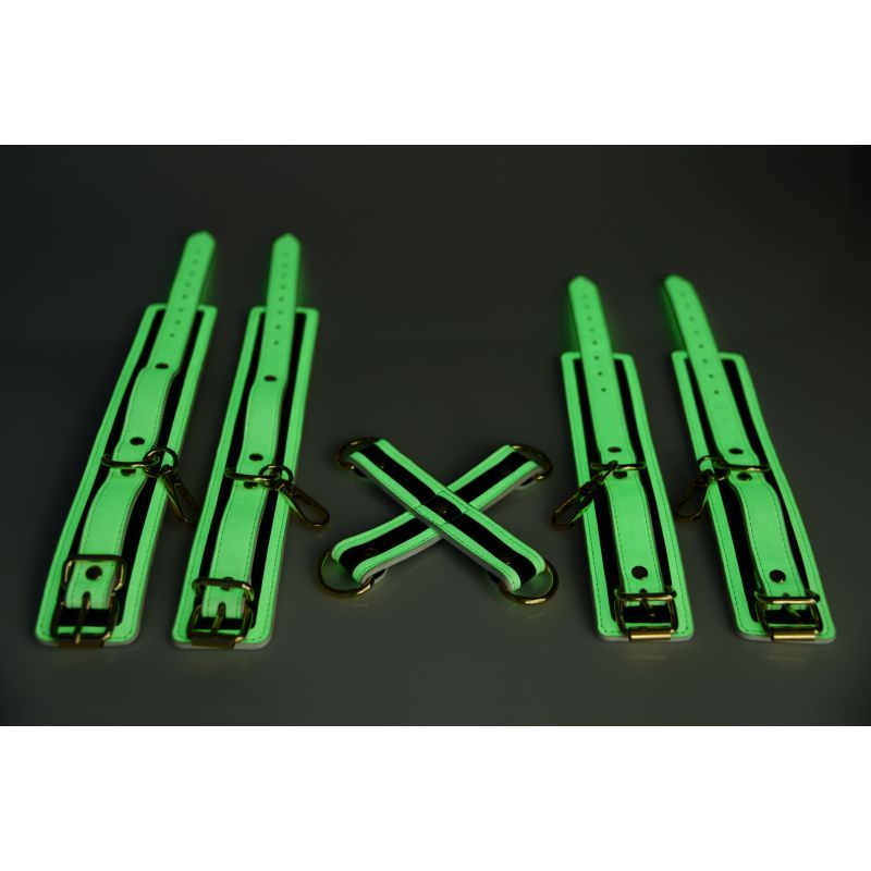 Master Series Kink In The Dark Glowing Hog Tie Set Fluro Green
